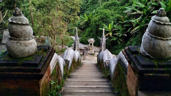Evening Tour Doi Suthep and Wat Pha Lat Temple - Wat Pha Lat Experience