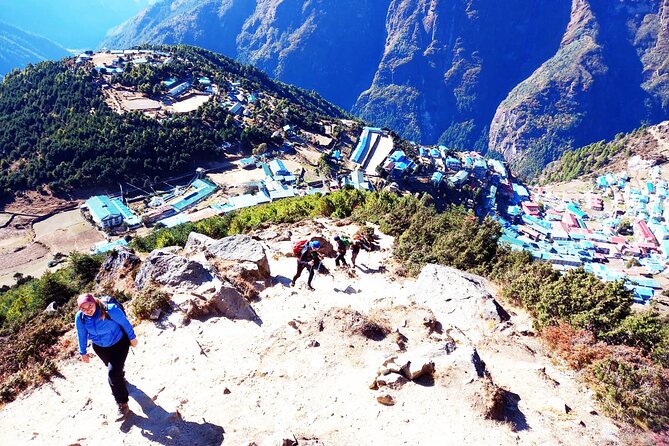 Everest 5 Days Trek - Day 1: Fly to Lukla and Trek to Phakding