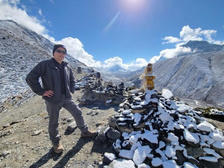 Everest Base Camp - Chola Pass - Gokyo Lake Trek - 17 Days - Inclusions and Services