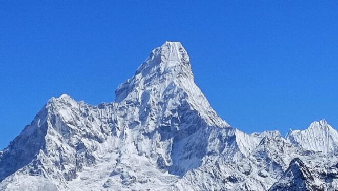 Everest Base Camp Helicopter Tour - Best Times to Visit
