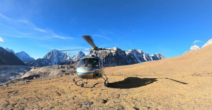 Everest Base Camp Helicopter Tour With Landing Flight - Experience Highlights
