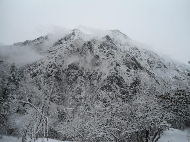 EVEREST BASE CAMP TREK-12 DAYS - Inclusions for Trekkers