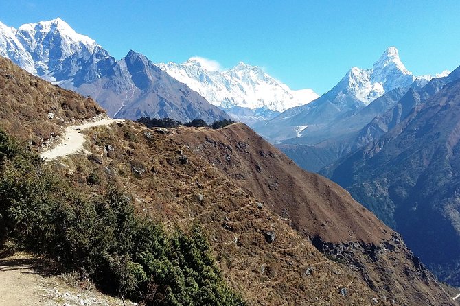 Everest Base Camp Trek 12 Days From Kathmandu - Accommodation and Facilities