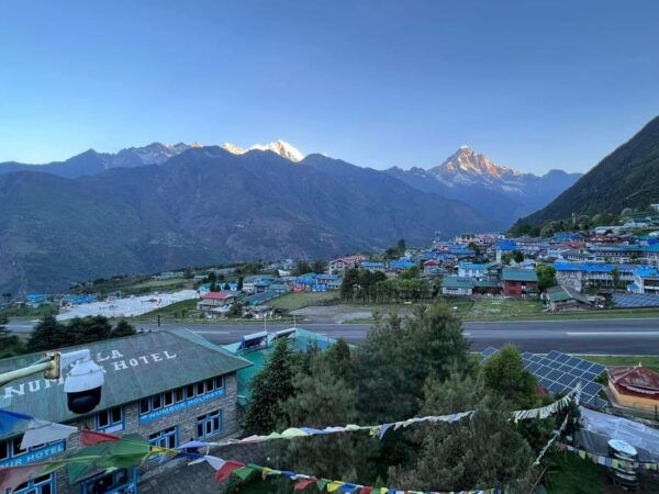 Everest Base Camp Trek 13 Days - Break Down