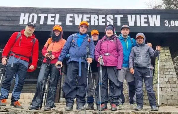 Everest Base Camp Trek 14 Days - Best Time to Trek