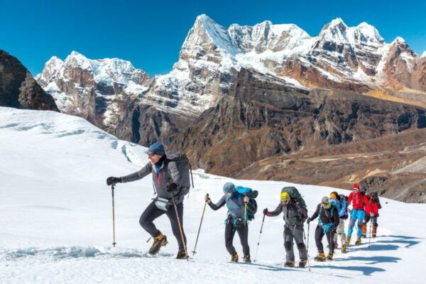 Everest Base Camp Trek: Majestic Himalayan Adventure Expert - Preparation and Acclimatization