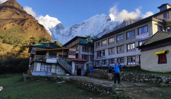 Everest Base Camp Trek : Ultimate Adventure - Break Down