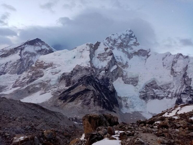 Everest Base Camp Trek With Gokyo Lake 15 Days - Live Guide and Pickup Details