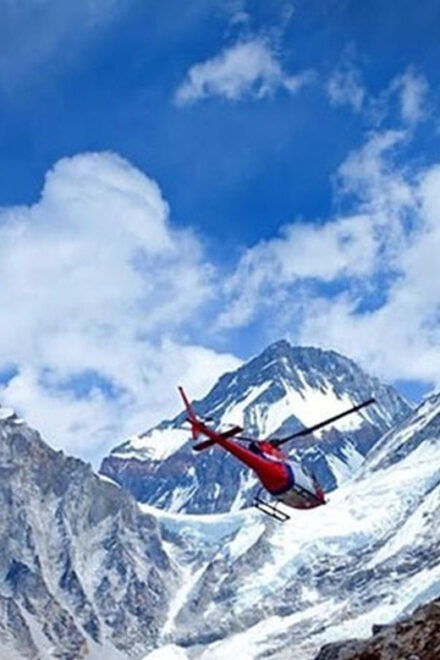 Everest Helicopter Tour Landing at Everest View Hotel - Highlights of the Experience