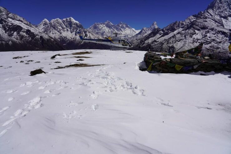 Everest Mountain Tour by Helicopter - Experience Highlights