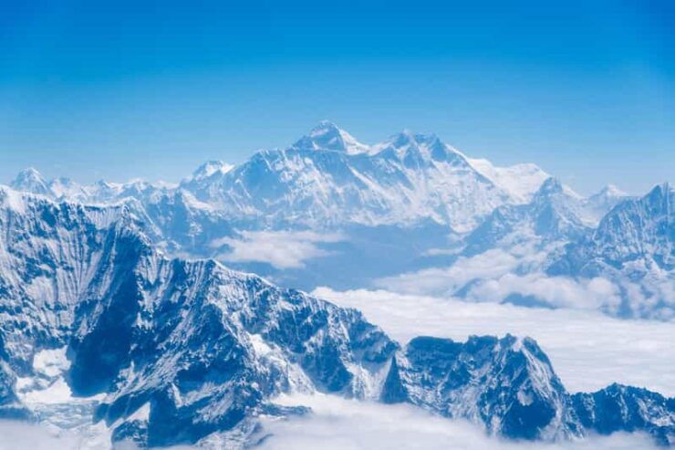 Everest Sky Safari: a Majestic Journey Over the Himalayas - Key Points