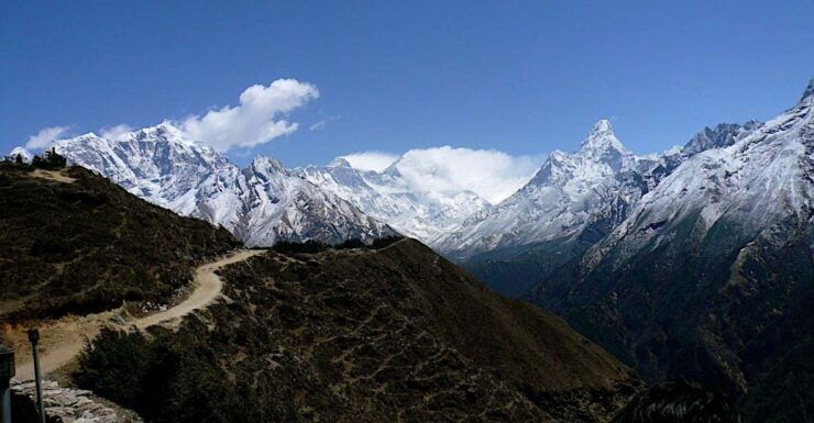 Everest Three Pass Trek Package - Detailed Trek Description