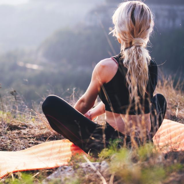 Everest Yoga Trek Exotic Scenarios 14 Day Trek - Trekking and Yoga Itinerary