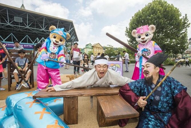 Everland Admission Ticket in Local Popular Cafe [hotelpickup] - Viator Copyright and Terms & Conditions