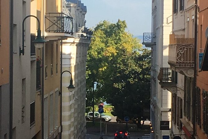 Évian-les-Bains Private Walking Tour With A Professional Guide - Important Information for Participants