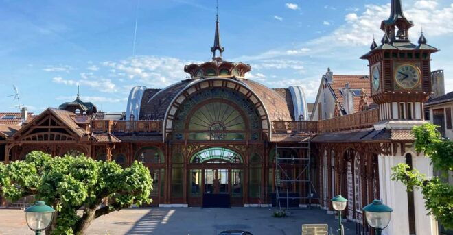 Evian-Les-Bains: Walking Tour With Guiding Architect - Tour Highlights