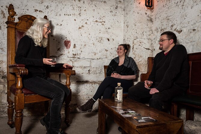 Evolution of Gin and Underground Gin Tasting in Edinburgh - Tips and Recommendations for the Ultimate Gin Tour