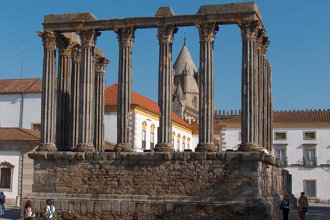 Évora and Estremoz Private Day Tour From Lisbon - Tour Highlights