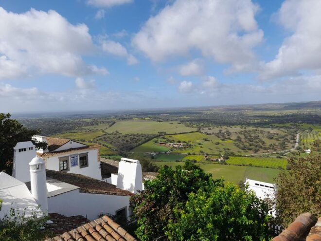 ÉVORA AND MONSARAZ FULL DAY PRIVATE TOUR BY CAR - Highlights