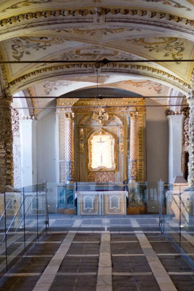 Évora and Reguengos De Monsaraz Castle, Full Day, From Lisbon - Frequently Asked Questions