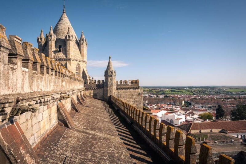 Évora: Flexible Walking Tour in Historic Center - Exploring Évora with the App: An Honest Breakdown
