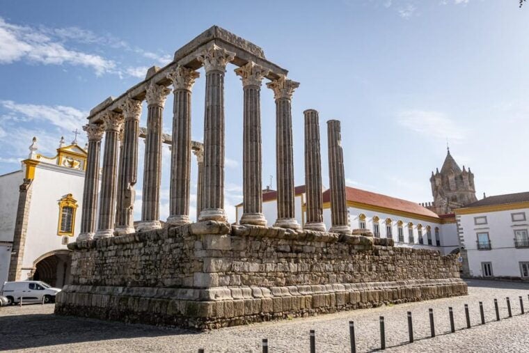 Évora: Flexible Walking Tour in Historic Center - Practical Details and Value