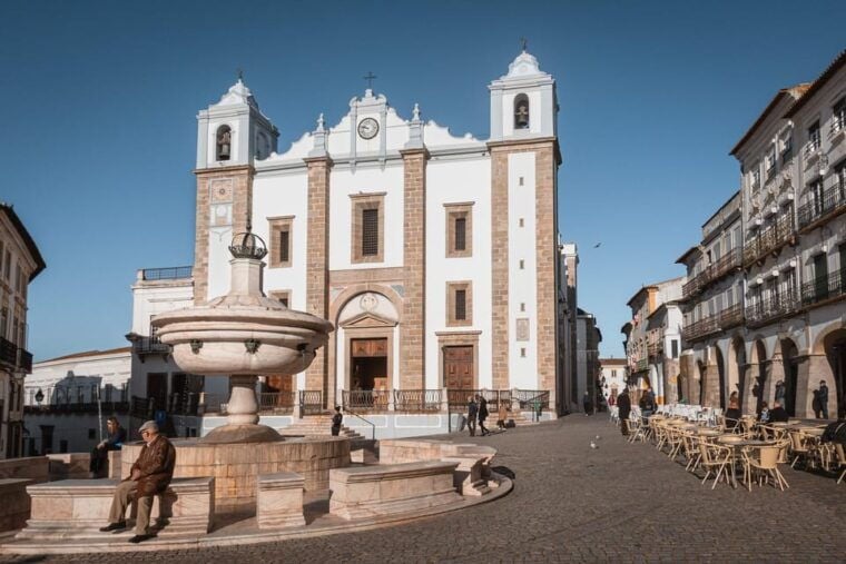 Évora: Flexible Walking Tour in Historic Center - Who Will Love This Tour?