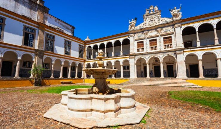 Evora Private Excursion From Lisbon - Activity Details