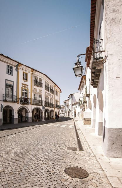Évora & Wine Tour - Inclusions