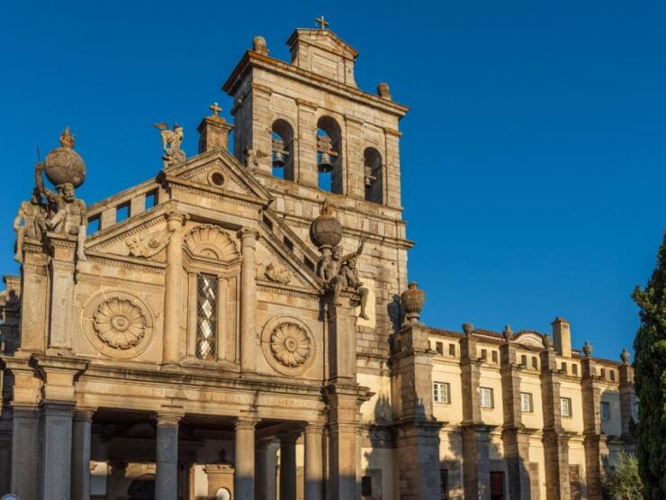 Évora With Wine Tasting - Full Day Private Tour - Pricing and Duration