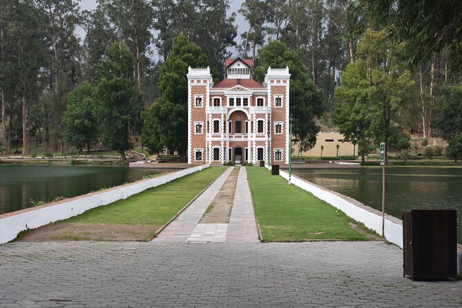 Ex Hacienda, Lavender Ranch, and Valquirico (Private Tour) - Explore Ex-Hacienda De Chautala