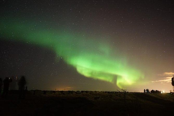 Excellent Northern Lights Small-Group Minibus Tour From Reykjavik - Tour Information and Logistics