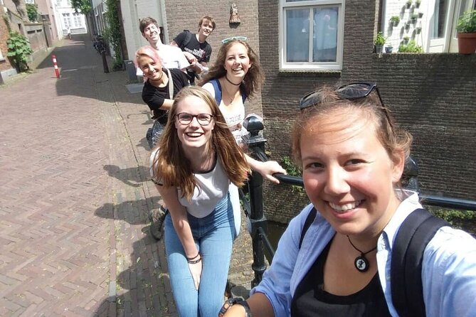Exciting Murder Mystery - Interactive City Walk in Cologne - Experience the Thrilling Investigation
