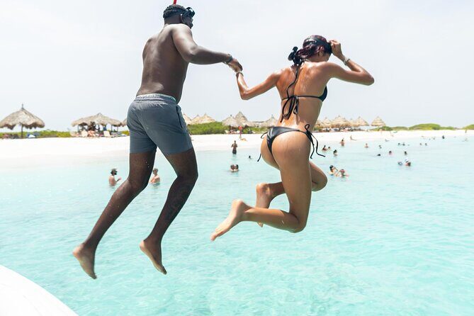 Exclusive 38ft Yacht Charter Experience in Klein Curaçao - FAQ