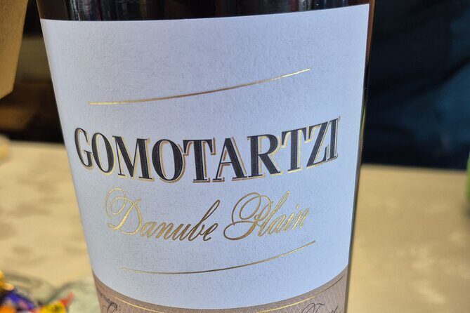 Exclusive Afternoon Wine & Appetizers with Local - Who is This Tour Perfect For?