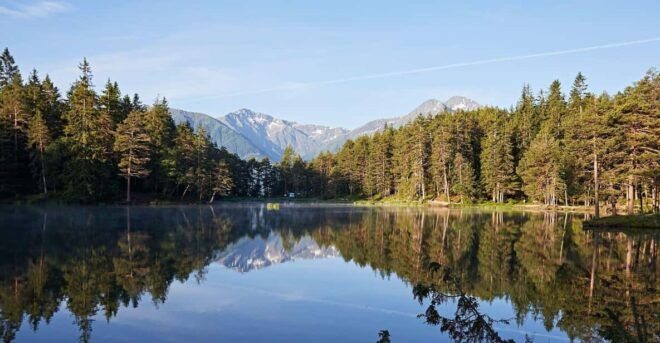 Exclusive AUSFLUG to Natural Wonder Places - MOUNTAIN LAKE - Preparing for the Hike