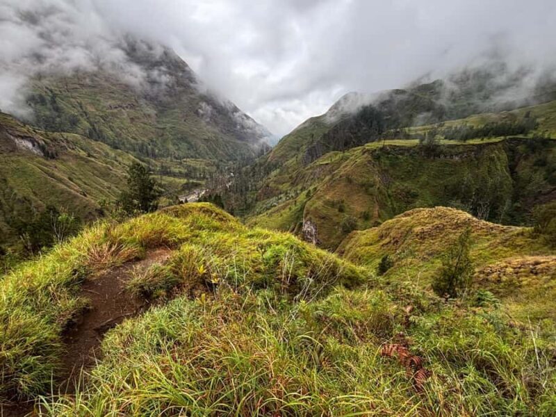 Exclusive Bali, Lombok : Mount Rinjani, Bali Helicopter Tour - An In-Depth Look at the Bali & Lombok Helicopter Tour