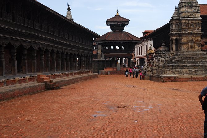 Exclusive Bhaktapur Day Tour - Tour Experience