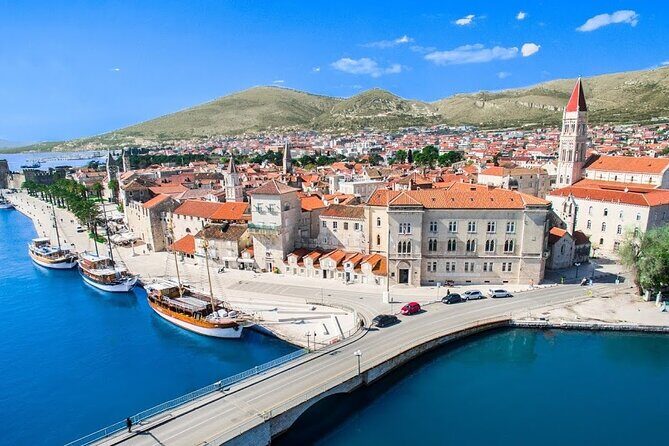 Exclusive Blue Lagoon Luxury Boat Tour from Split - Good To Know