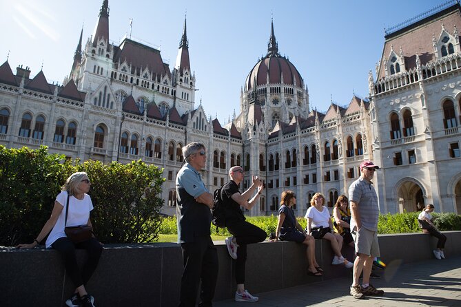 Exclusive Budapest City Tour by Luxury Car - Half Day - Tour Highlights