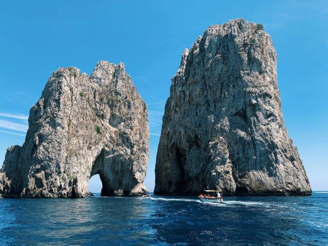 Exclusive CAPRI Yacht Tour From Sorrento - Included Amenities