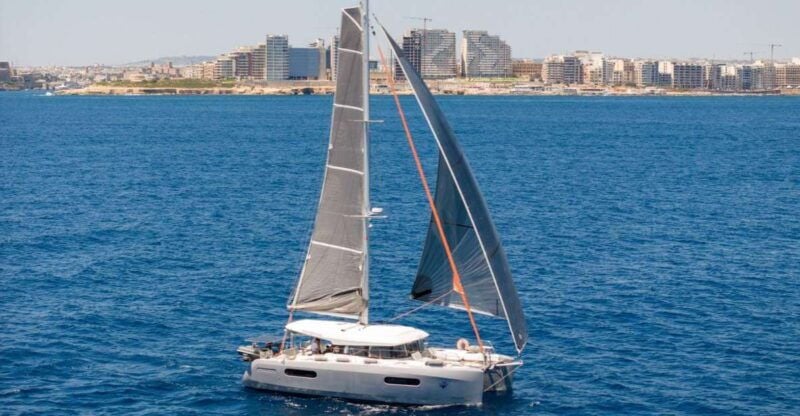 Exclusive Catamaran Charter - Good To Know