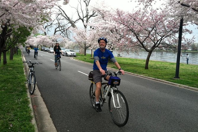 Exclusive: Cherry Blossom Bike Tour in Washington DC - Reviews and Recommendations