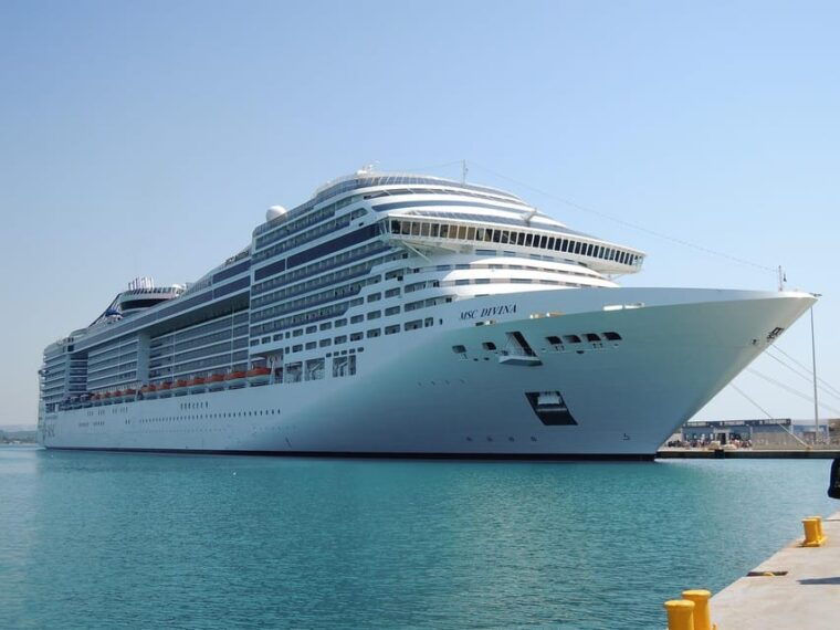 Exclusive Excursion From Coruña to Santiago De Compostela for Cruise-Ship Passengers. - Guided Tour of the Historic Center