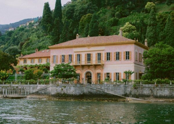 Exclusive Experience: 1h One Hour Luxury Tour on Lake Como - Frequently Asked Questions
