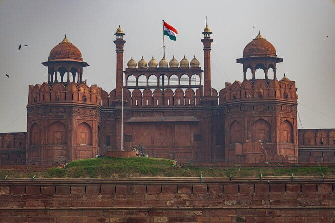 Exclusive Full-Day Guided Tour of Old and New Delhi - Why This Tour Offers Great Value