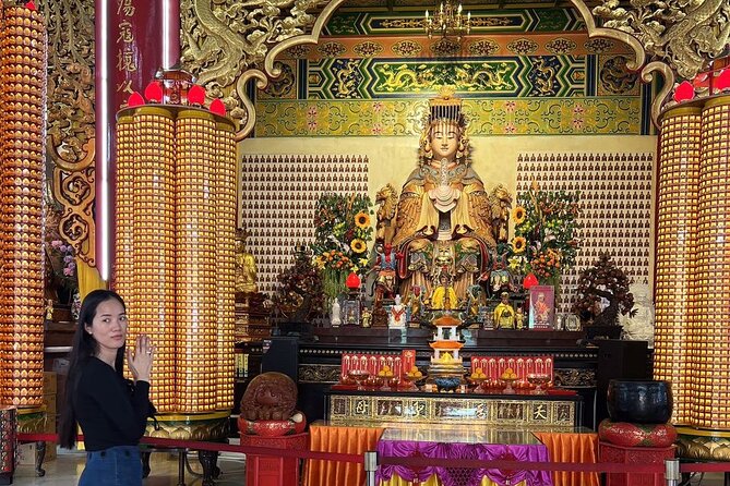 Exclusive Half Day Batu Caves and Private City Tour Kuala Lumpur - The Sum Up