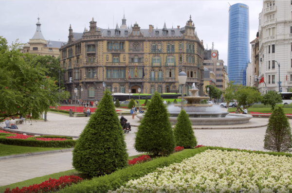 Exclusive Highlights & Hidden Gems of Bilbao - Tour Duration, Price, and Cancellation Policy