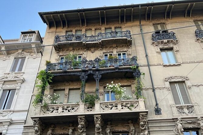 Exclusive Liberty Tour With Aperitif Included - Reviews and Directions