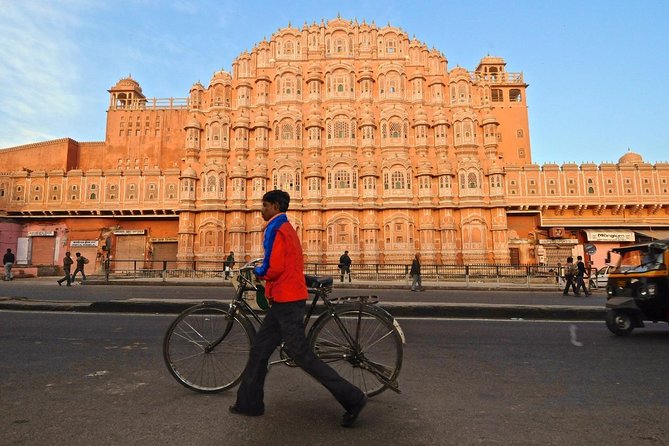 Exclusive North India With Varanasi (Delhi-Jaipur-Agra-Orcha-Kamasutra Temple) - Tour Overview